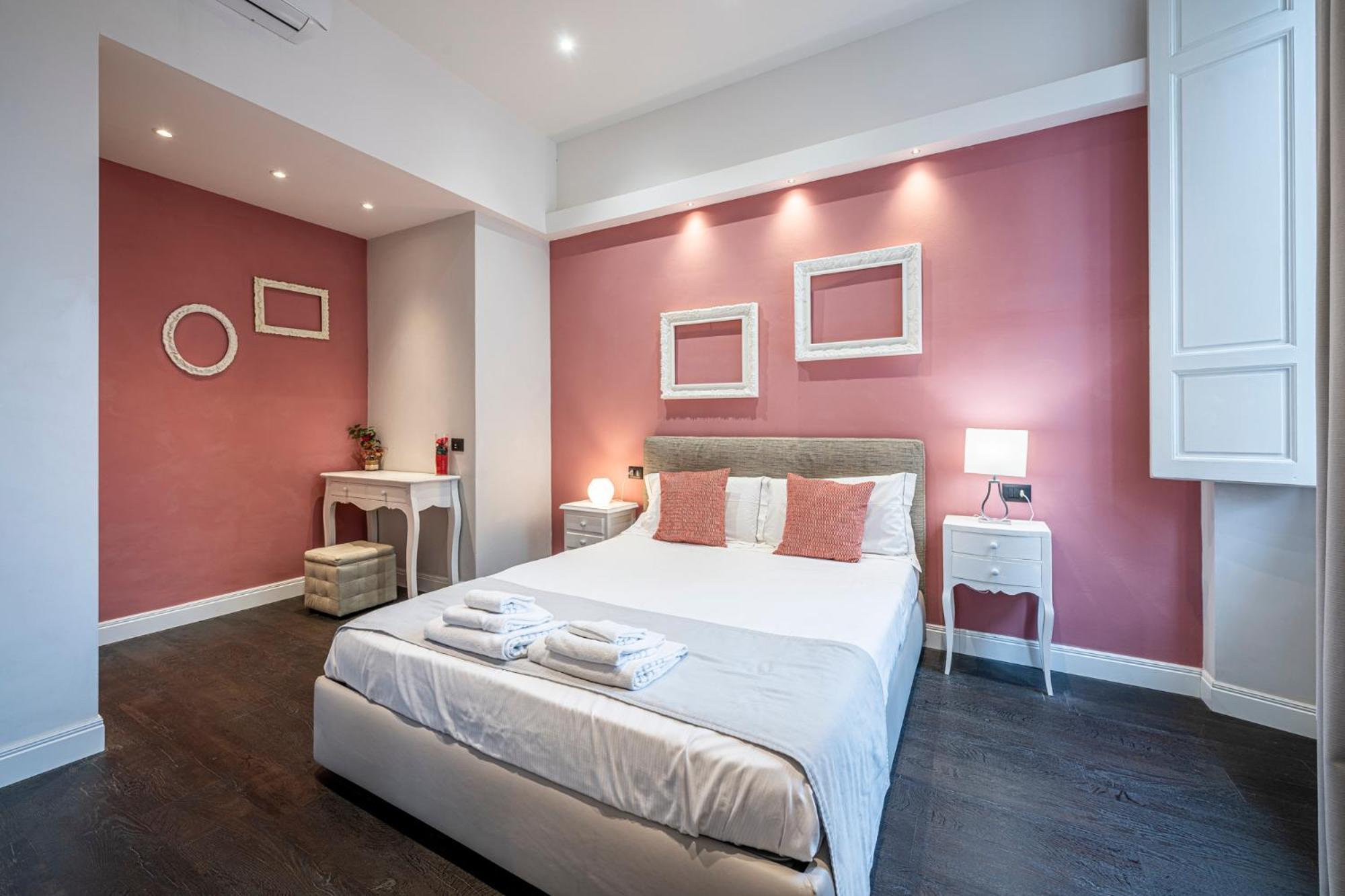 Cherubini Palace Thematic Apartment Florence Luaran gambar
