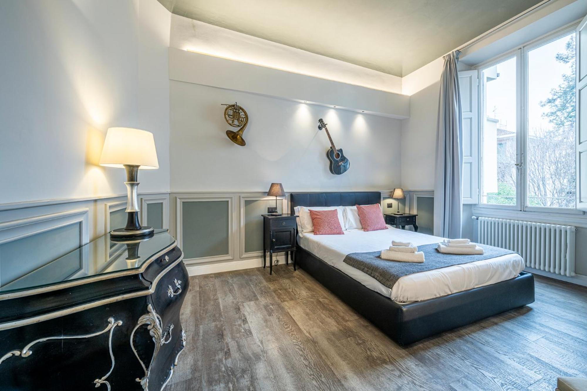 Cherubini Palace Thematic Apartment Florence Luaran gambar