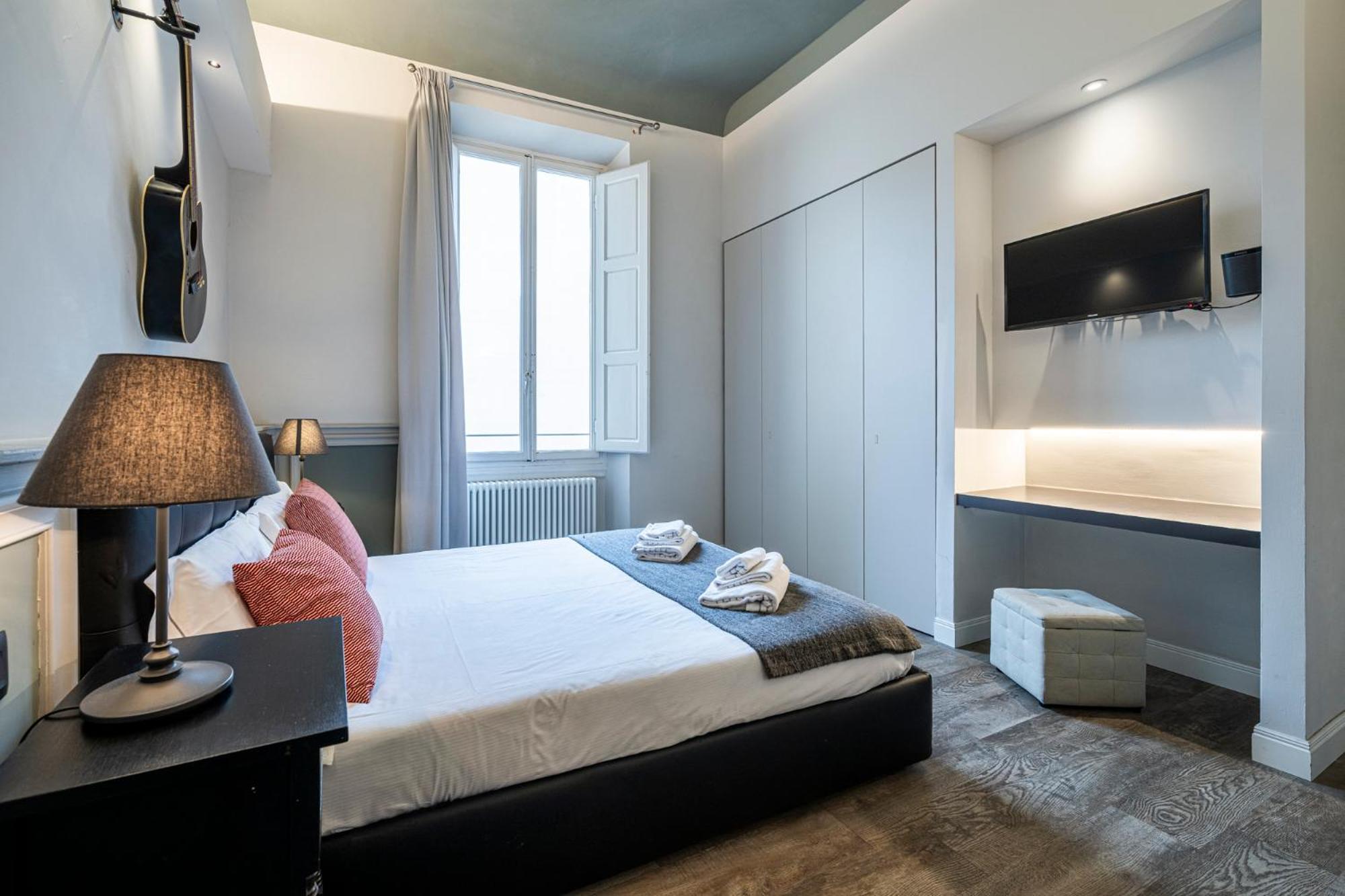 Cherubini Palace Thematic Apartment Florence Luaran gambar