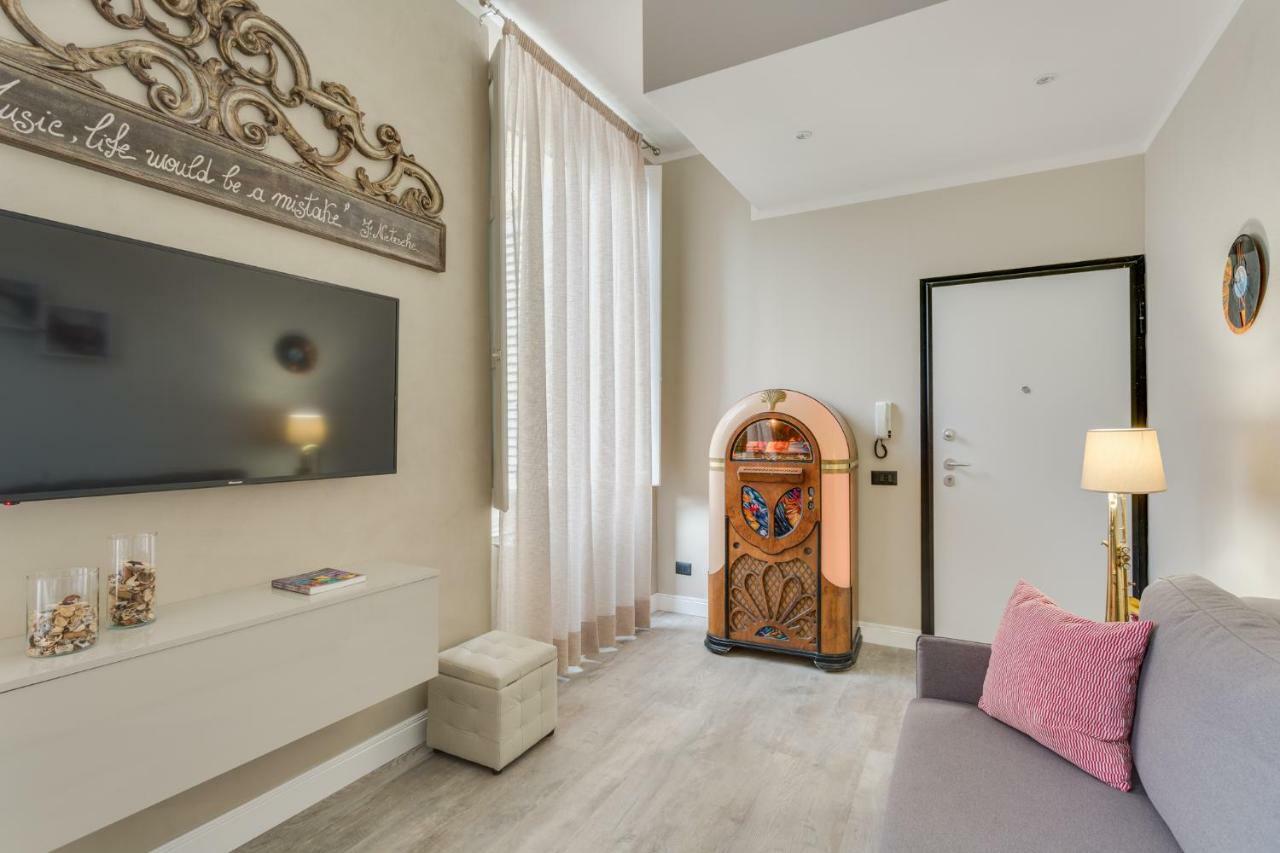 Cherubini Palace Thematic Apartment Florence Luaran gambar
