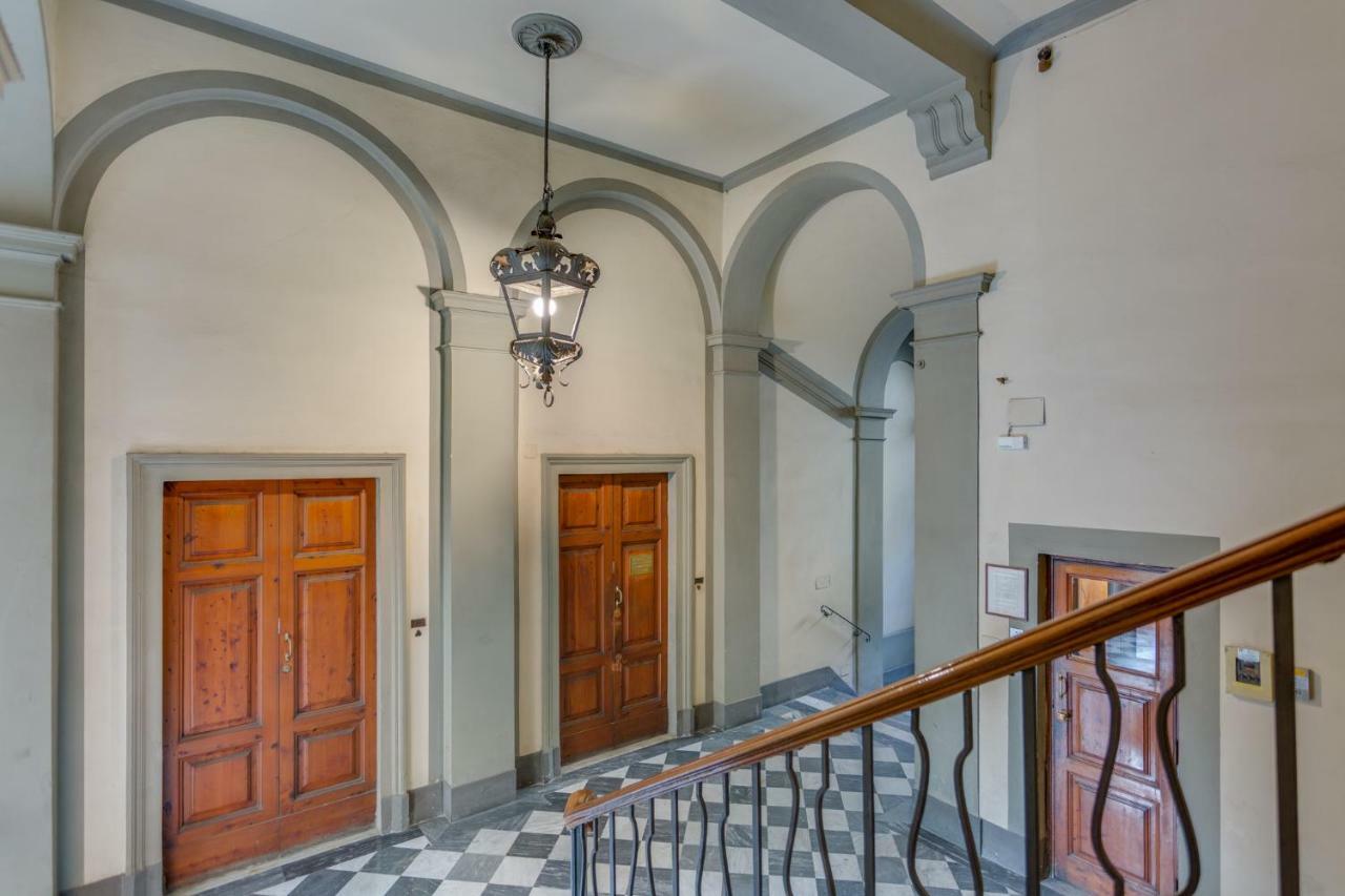 Cherubini Palace Thematic Apartment Florence Luaran gambar