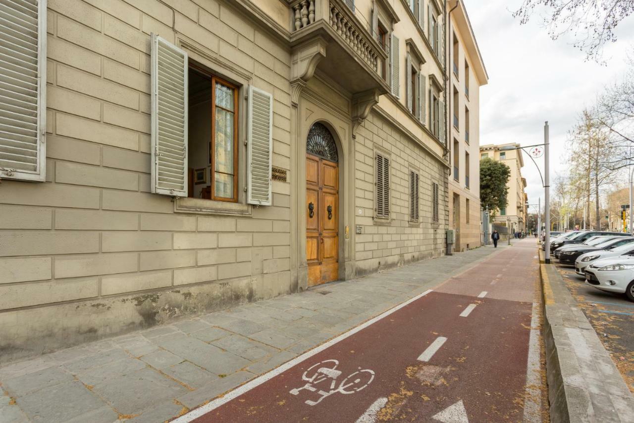 Cherubini Palace Thematic Apartment Florence Luaran gambar